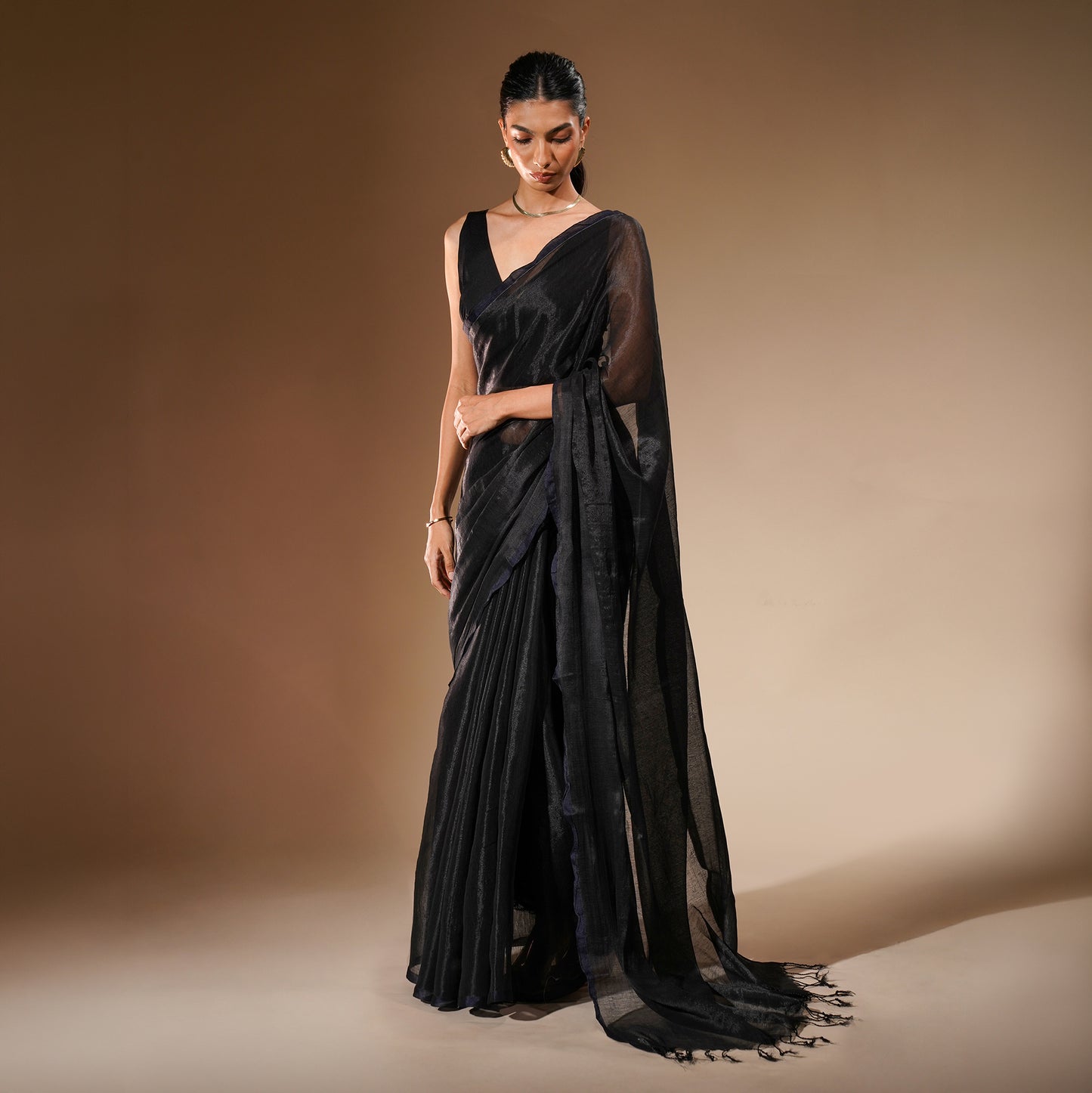 Raatri Tissue Cotton Saree in Black