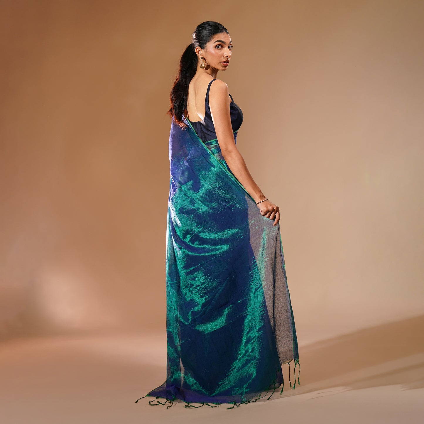 Neela Tissue Cotton Saree in Dual Tone Teal and Navy | With Blouse Piece