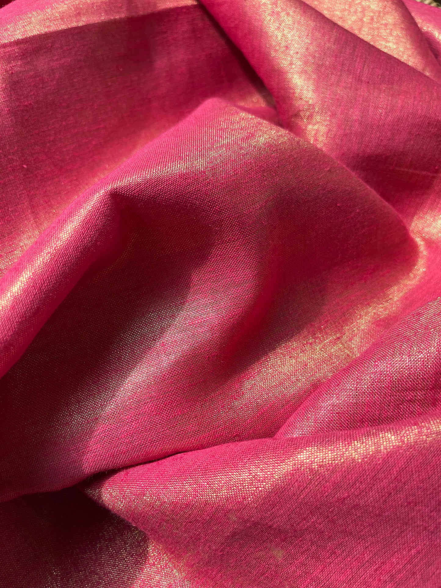 Gajari Tissue Linen Zari Saree (With Blouse Piece)